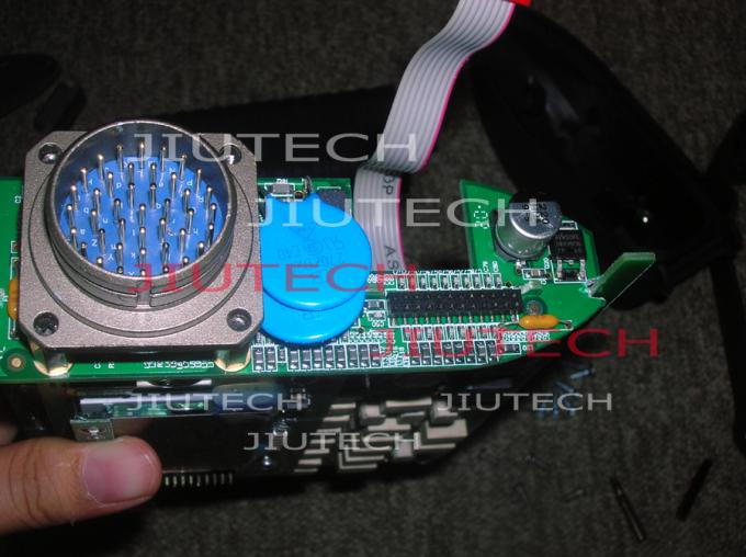 D630 sluit Laptop met MB BR Compact 4 Mercedes Hulpmiddel 201607 van de Sterdiagnose aan